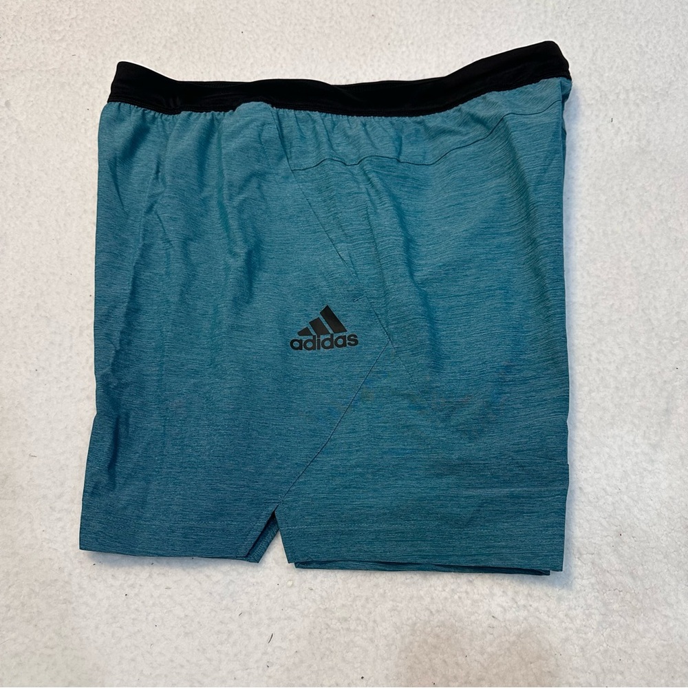 Large Men’s Adidas Shorts